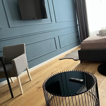 Room 44 أوسييك المظهر الخارجي الصورة